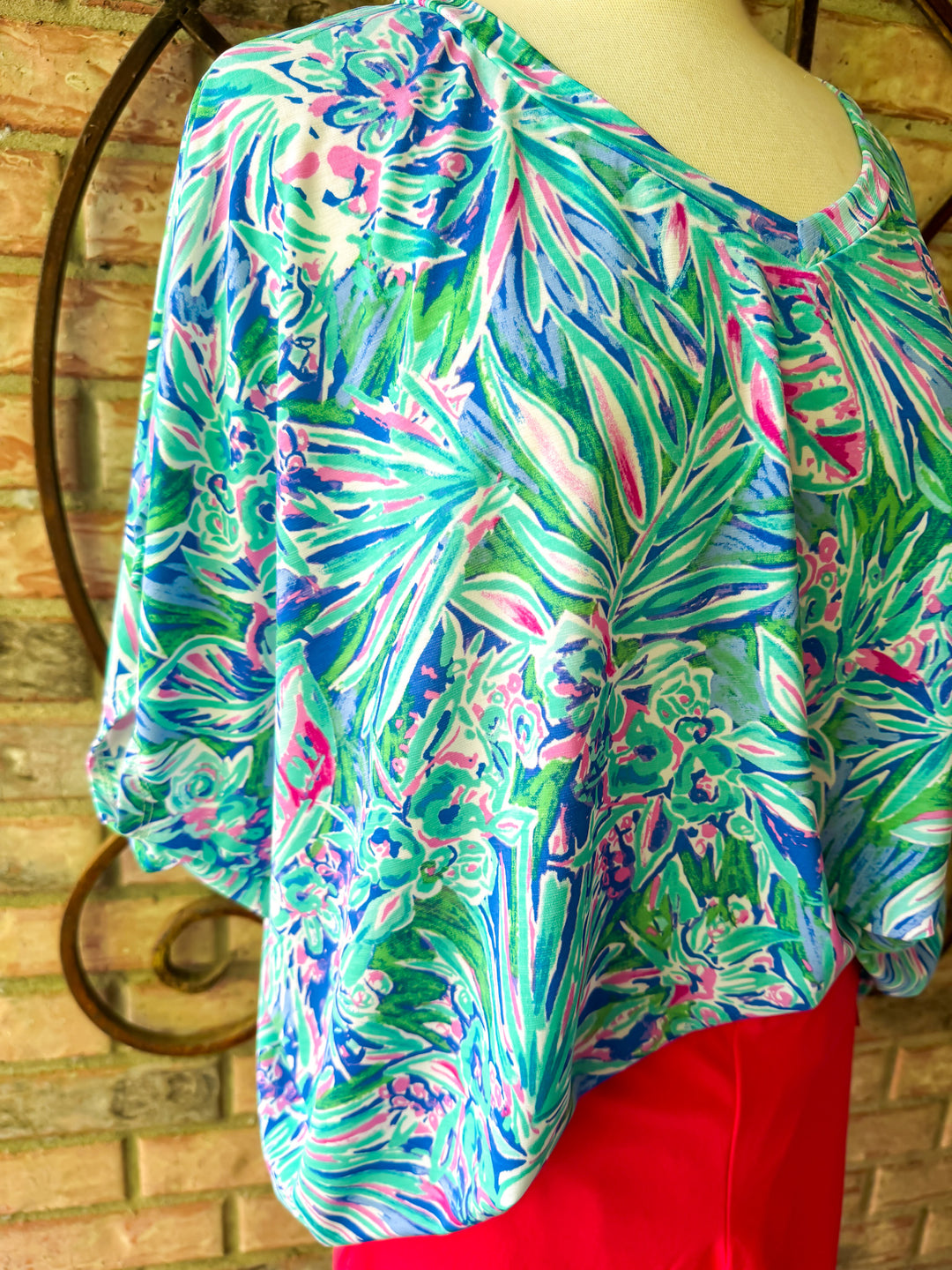 Tropical Twist Top